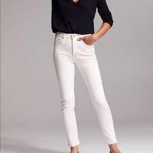 Aritzia Denim Forum Yoko High Rise Slim